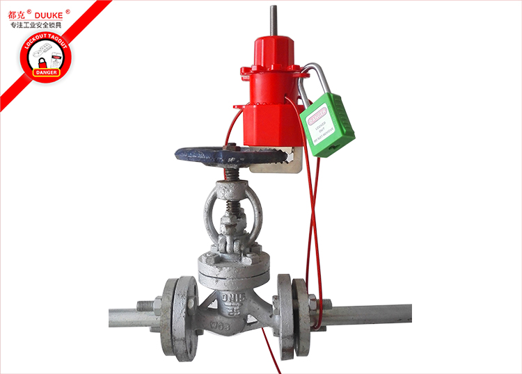 �f���T�y�i��